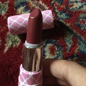 Color the world lipsticks - gno (girls night out)